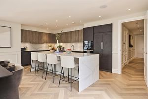 Photo 12- click for photo gallery